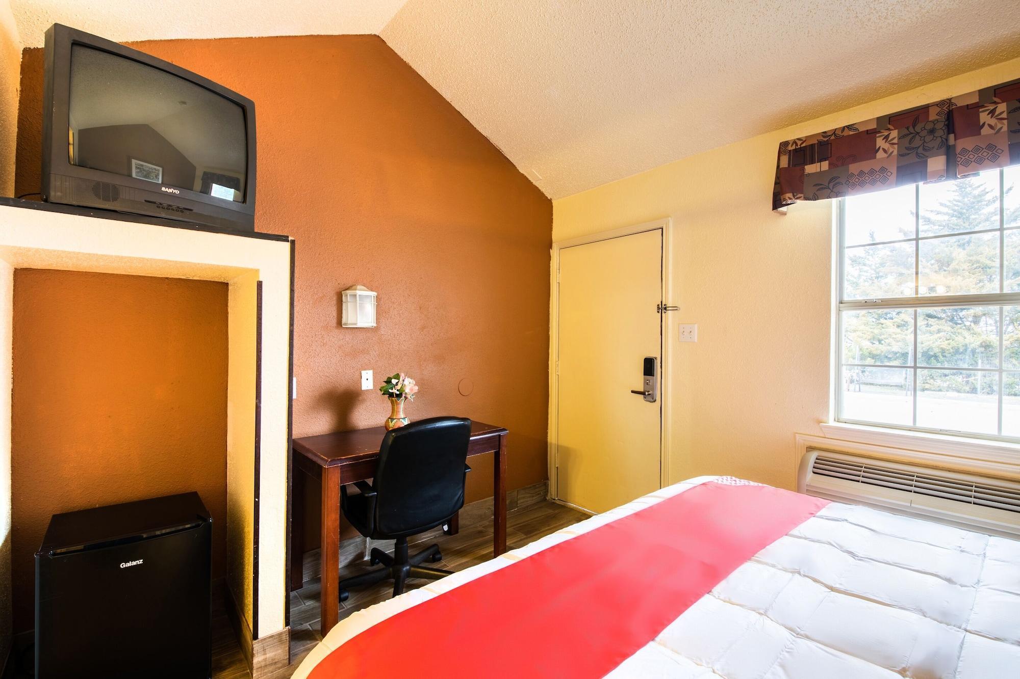 Oyo Hotel Decatur Tx Hwy 287 Northwest Bagian luar foto